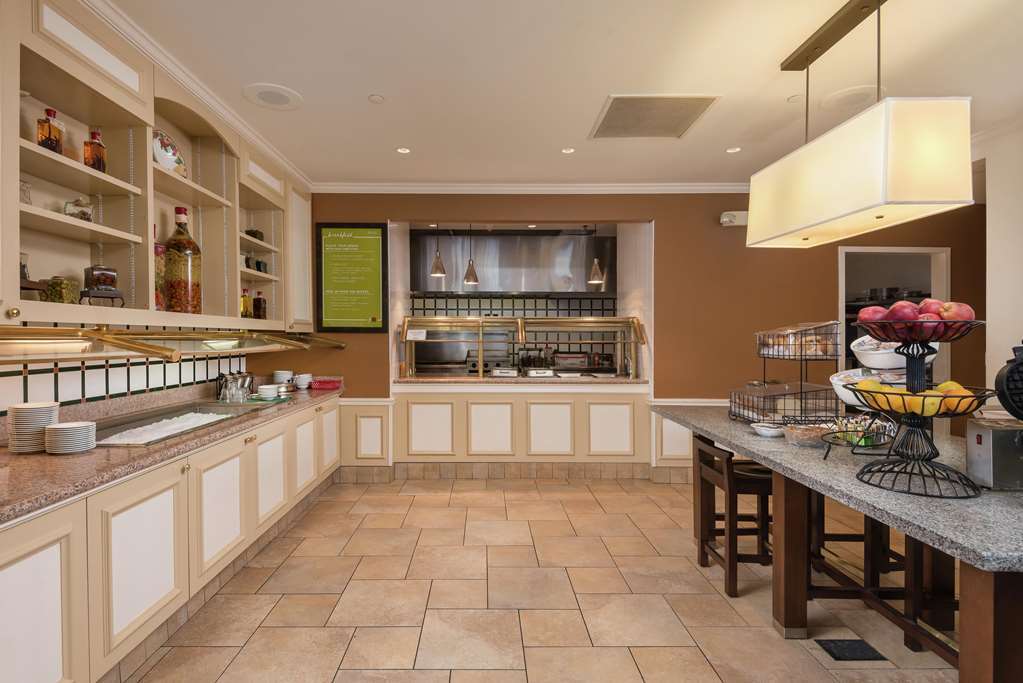 ฮิลตัน การ์เดน อินน์ แคนซัส ซิตี้ แคนซัส แคนซัสซิตี้ ร้านอาหาร รูปภาพ